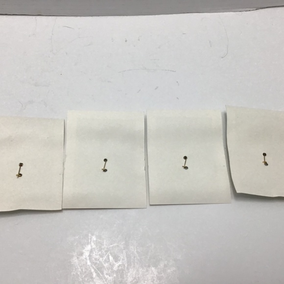 Vintage Seagull Plastic Brooch Pin Made in Hong Kong - Picture 8 of 8